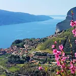 Teresa Campi View By Gardadomusmea Lejlighed Tremosine