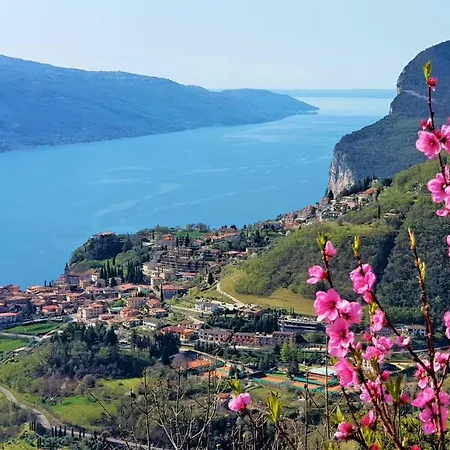 Teresa Campi View By Gardadomusmea Apartamento Tremosine
