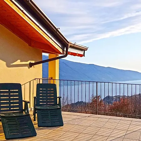Teresa Campi View By Gardadomusmea Apartamento